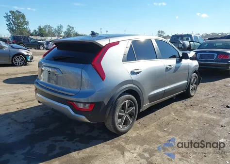 2023 Kia Niro Lx z USA, uszkodzony, nr VIN KNDCP3LE7P5089905